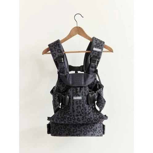 BabyBjörn Porte-Bébé One Air Mesh 3D Anthracite/Léopard - BABYBJÖRN 5 BabyBjörn Porte-Bébé One Air Mesh 3D Anthracite/Léopard - BABYBJÖRN - Image 3